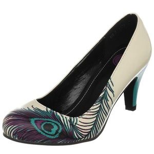 TUK Peacock heels size 7
